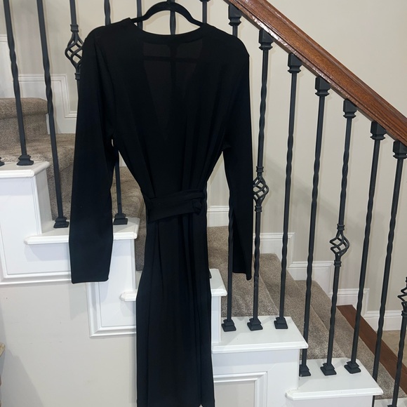 Ann Taylor Classic Black Wrap Dress - Picture 10 of 12